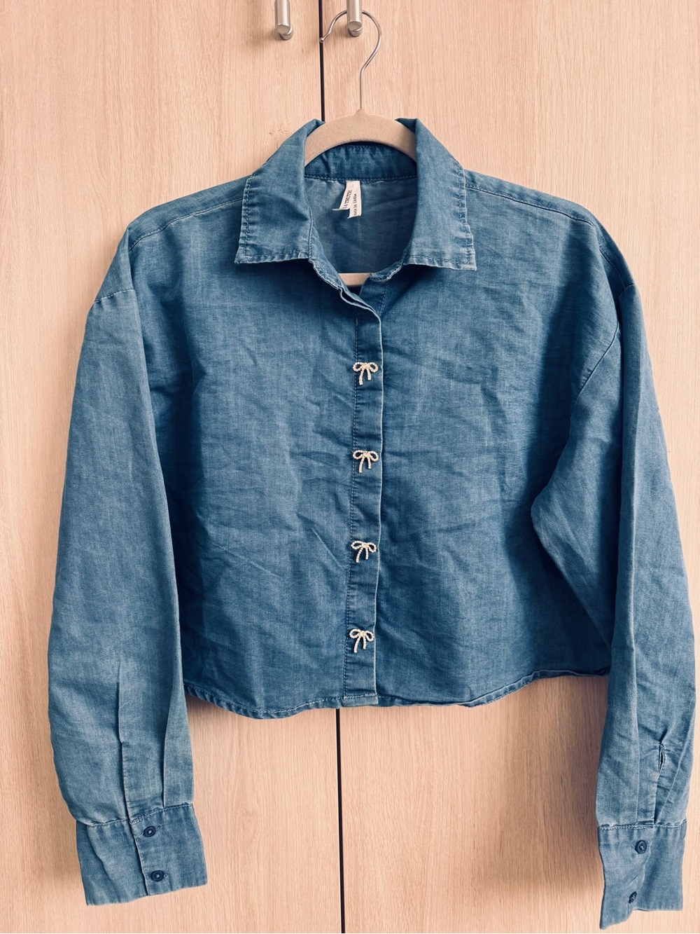 Live 4 Truth Cropped Denim Button-Front Shirt with sparkle bow accents - M